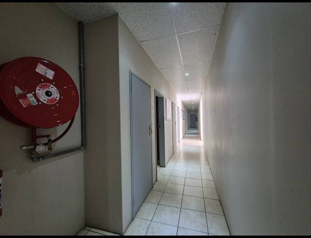 1,505M² BUSINESS TO LET IN VAALPARK